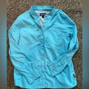 women’s patagonia lightweight long sleeve blue button front shirt size small